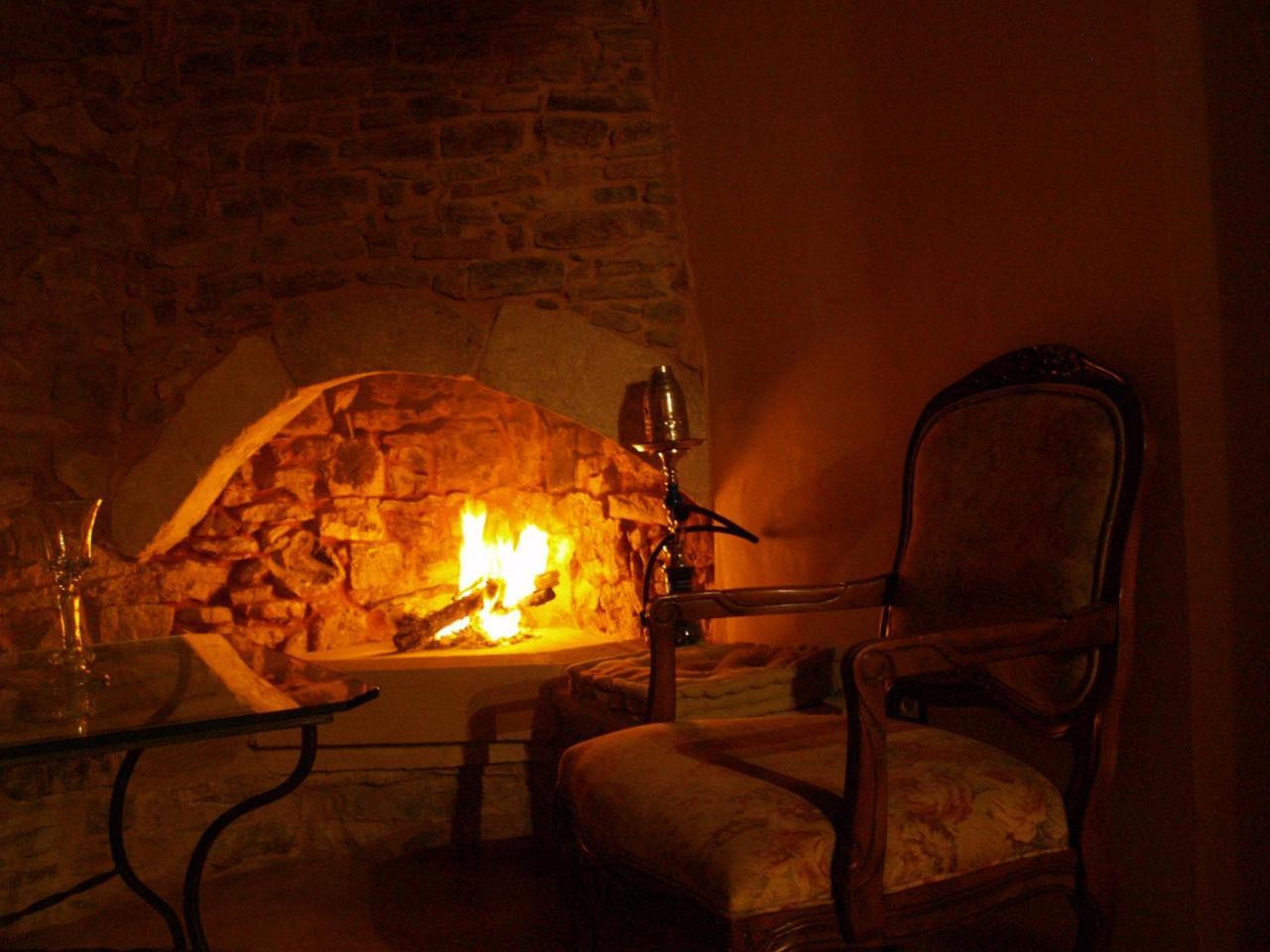 Donquihotel Chalet Karvounades Extérieur photo